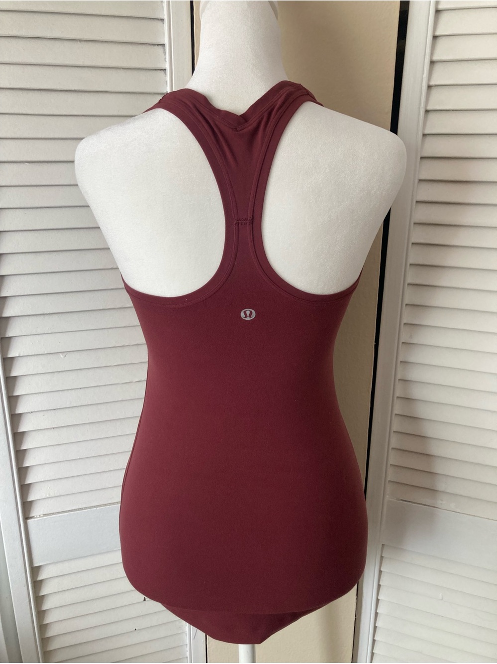lululemon athletica Burgundy Racerback Tank size 4